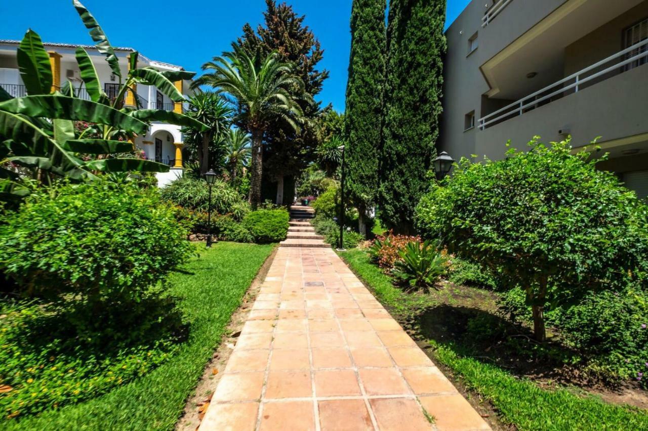 Malagasuite Costa Del Sol Торремолінос Екстер'єр фото